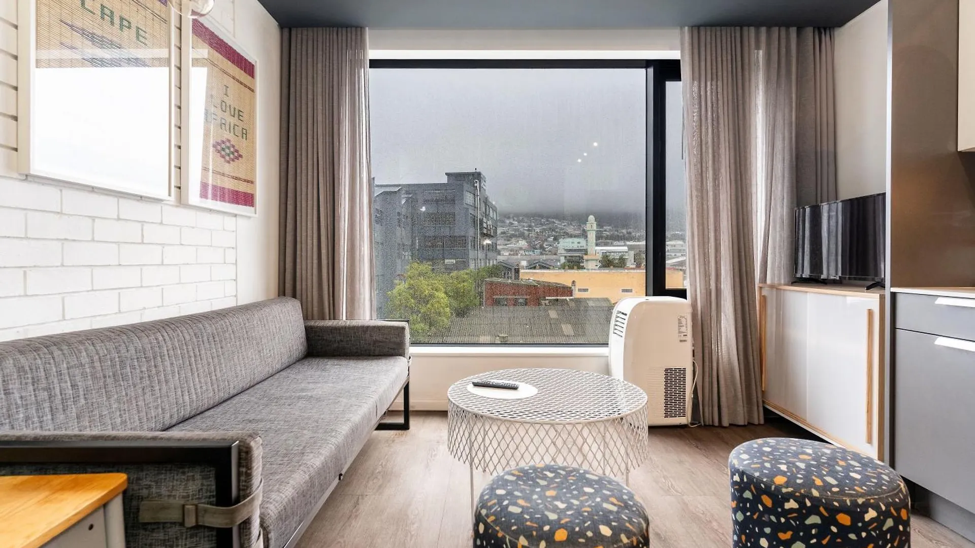 Apartment 415 Wex1 By Perch Stays Cape Town